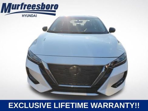 Used 2023 Nissan Sentra SR w/ SR Premium Package FWD image 3