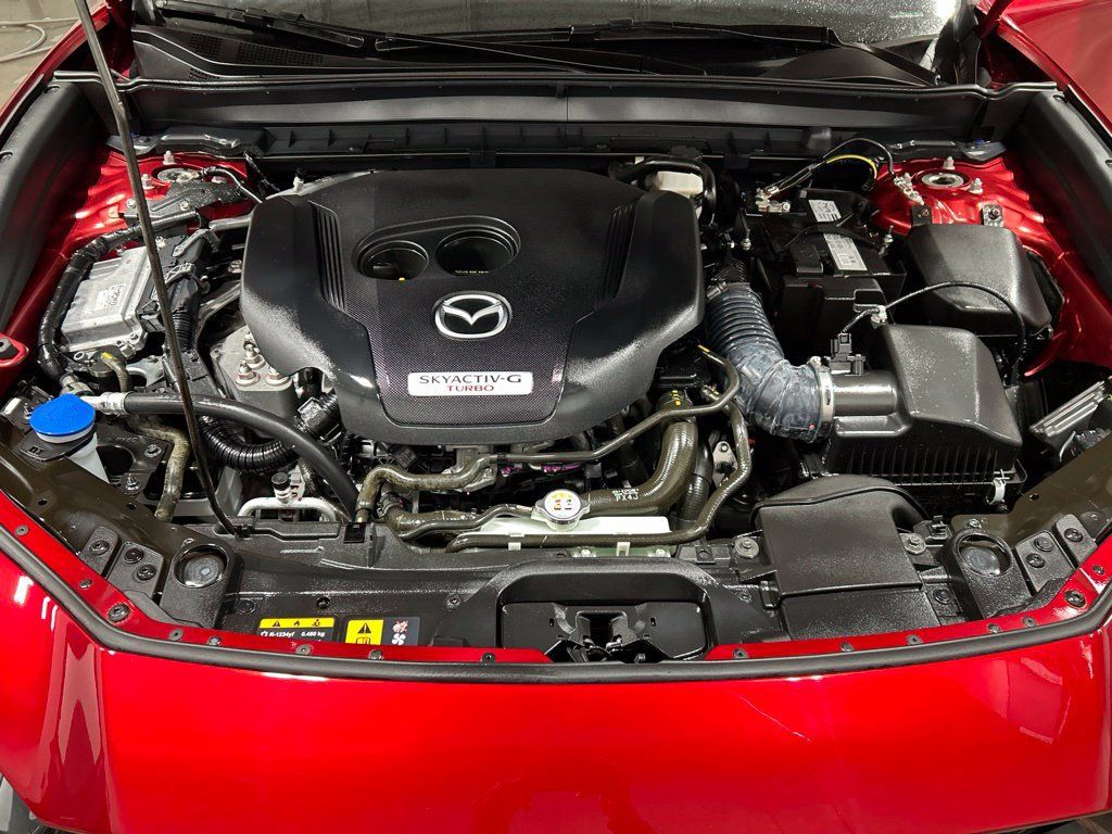 Certified 2025 MAZDA CX-30 2.5 Turbo w/ Premium Plus Pkg AWD/4WD image 13