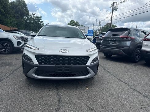 Used 2023 Hyundai Kona SEL w/ Cargo Package AWD/4WD image 2