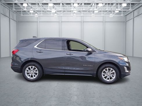 Used 2020 Chevrolet Equinox LT image 6