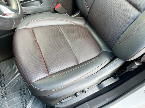 Used 2022 Chevrolet Blazer RS image 19