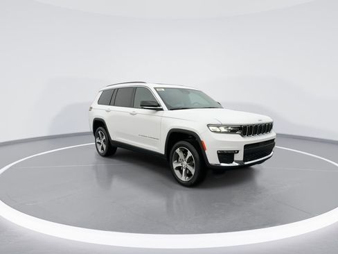 New 2025 Jeep Grand Cherokee L Limited w/ Luxury Tech Group II image 4