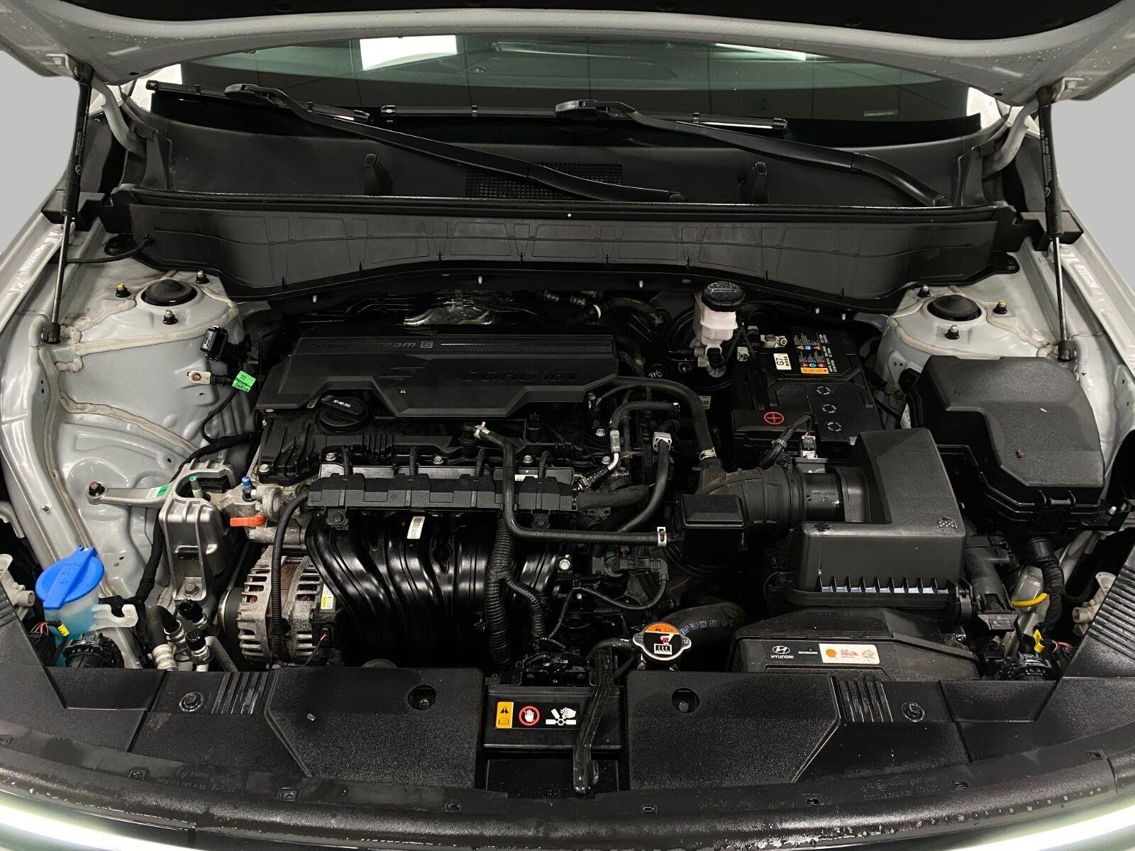 Certified 2024 Hyundai Kona SEL AWD/4WD image 10