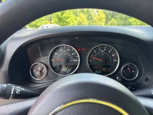 Used 2011 Jeep Wrangler Unlimited Sport w/ Trailer Tow Group AWD/4WD image 27
