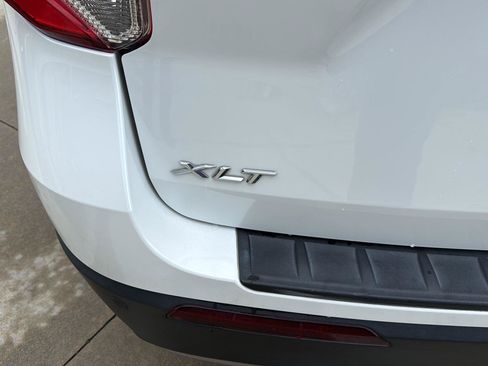 Used 2020 Ford Explorer XLT w/ Equipment Group 202A AWD/4WD image 5