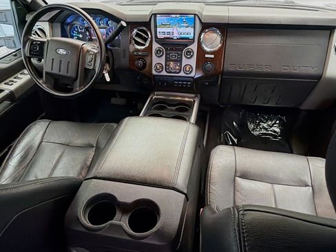 Used 2015 Ford F350 Lariat w/ Lariat Ultimate Package AWD/4WD image 12