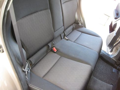 Used 2015 Subaru Forester 2.5i Premium AWD/4WD image 32