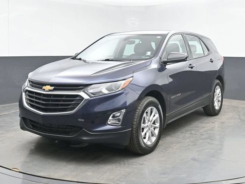 Used 2019 Chevrolet Equinox LS FWD image 10