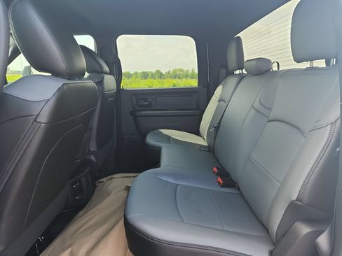 New 2026 RAM 5500 Tradesman AWD/4WD image 19