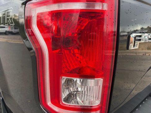 Used 2015 Ford F150 XLT w/ Equipment Group 302A Luxury AWD/4WD image 18