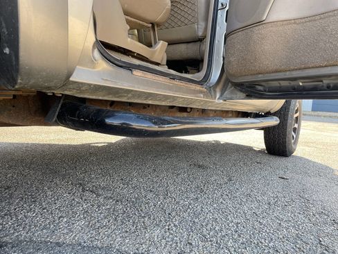 Used 1999 Chevrolet Suburban 2500 w/ Preferred Equipment Group 3 image 18