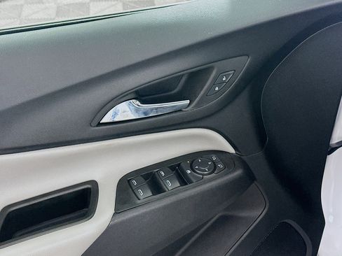 Used 2022 Chevrolet Equinox LT image 15