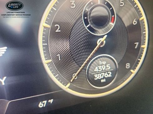 Used 2020 Bentley Flying Spur W12 AWD/4WD image 2
