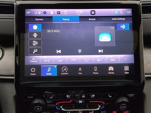 Used 2023 Jeep Grand Cherokee 4WD 4xe w/ Luxury Tech Group II image 25