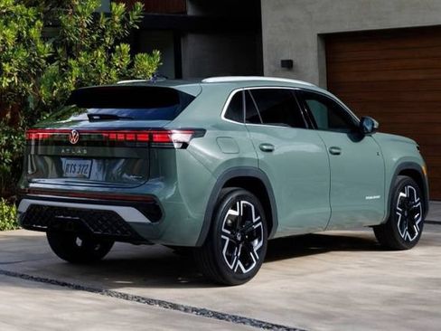 New 2027 Volkswagen Atlas SE AWD/4WD image 1