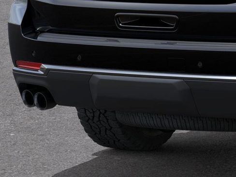 New 2026 Chevrolet Tahoe Z71 w/ Z71 Off-Road Package AWD/4WD image 14