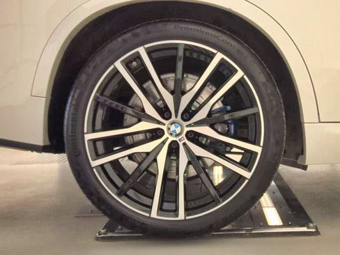 Used 2020 BMW X5 M50i w/ Executive Package AWD/4WD image 20