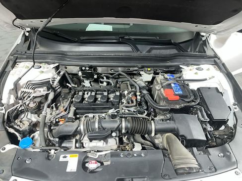 Used 2021 Honda Accord Sport image 12