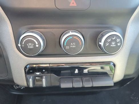 Used 2020 RAM 2500 Tradesman image 11