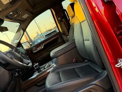 Used 2024 Chevrolet Silverado 1500 LT Trail Boss w/ LT Trail Boss Premium Package image 15