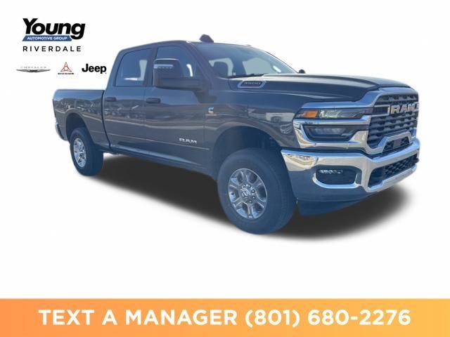 New 2026 RAM 3500 Big Horn AWD/4WD 360° Tour