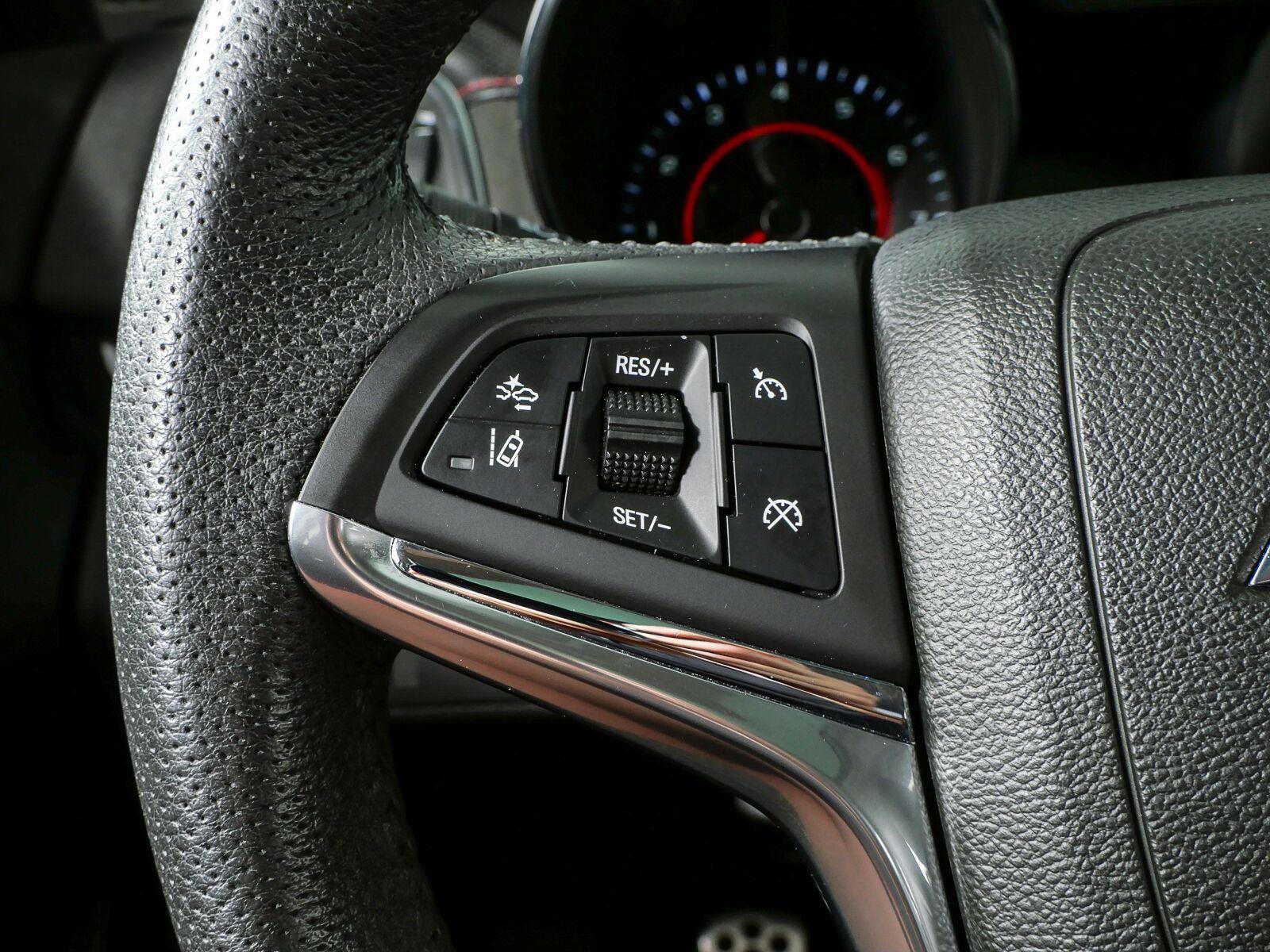 Used 2017 Chevrolet SS RWD image 13