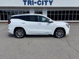 Used 2023 GMC Terrain Denali w/ Denali Premium Package image 5