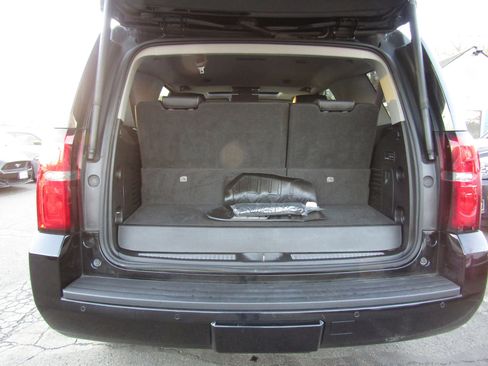 Used 2017 Chevrolet Tahoe LT image 21