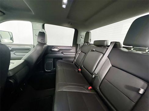 Used 2024 Chevrolet Silverado 2500 LTZ image 23