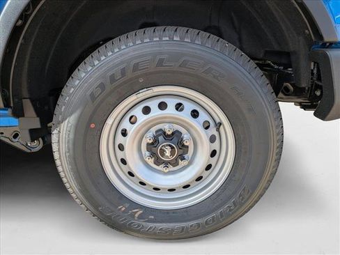 New 2025 Ford Bronco 4-Door image 10