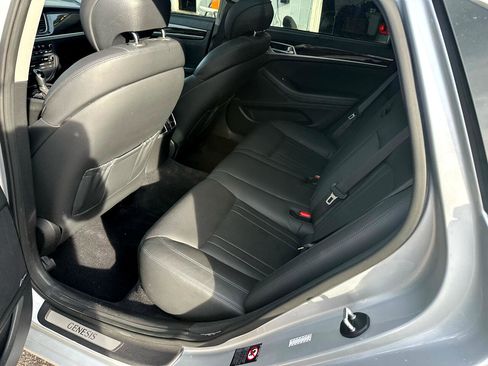 Used 2016 Hyundai Genesis 3.8 w/ Option Group 02 image 27