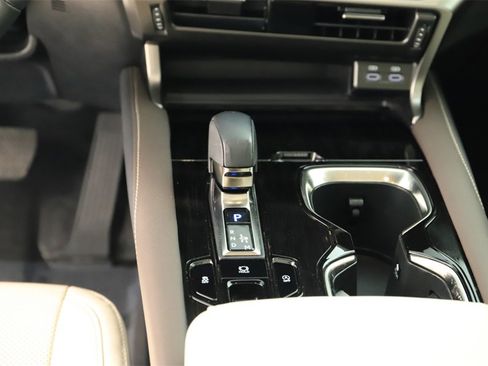 Used 2024 Lexus RX 350 FWD image 21