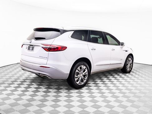 Used 2019 Buick Enclave Avenir w/ Avenir Technology Package image 8
