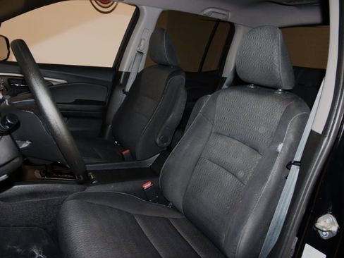 Used 2019 Honda Ridgeline Sport image 33