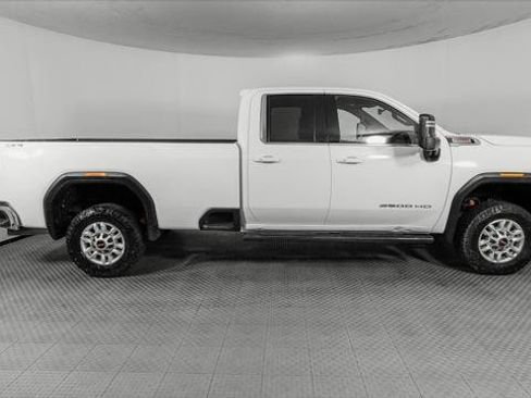 Used 2023 GMC Sierra 2500 SLE w/ SLE Convenience Package AWD/4WD image 11