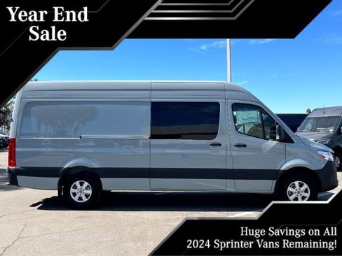 New 2024 Mercedes-Benz Sprinter 2500 image 23
