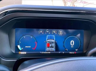 Used 2025 Ford F250 Lariat w/ Black Appearance Package video 2