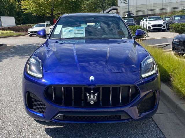 Used 2025 Maserati Grecale GT AWD/4WD image 3