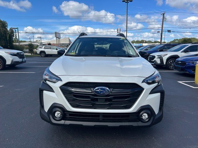 Used 2025 Subaru Outback Onyx Edition w/ Popular Package #2 AWD/4WD image 2