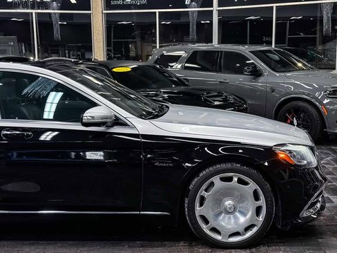 Used 2018 Mercedes-Benz Maybach S 560 4MATIC image 13