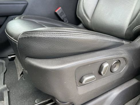 Used 2023 GMC Sierra 1500 Denali AWD/4WD image 19