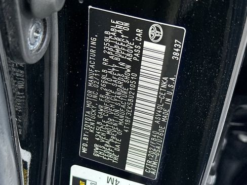 Used 2011 Toyota Camry LE image 31