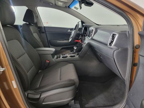 Used 2020 Kia Sportage LX FWD image 17