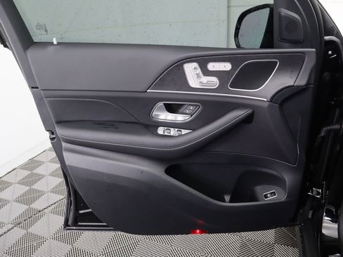 Certified 2025 Mercedes-Benz GLE 350 4MATIC image 25