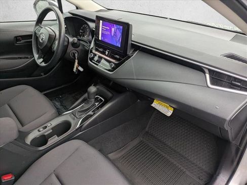Certified 2025 Toyota Corolla LE image 19