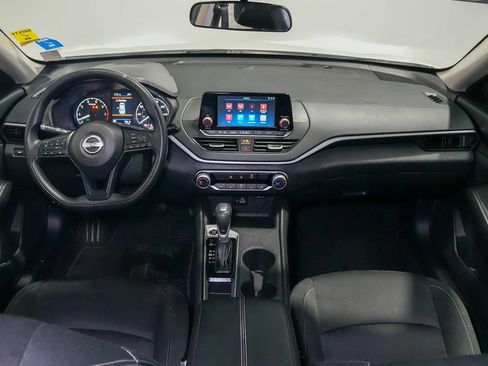 Used 2024 Nissan Altima 2.5 S FWD image 20