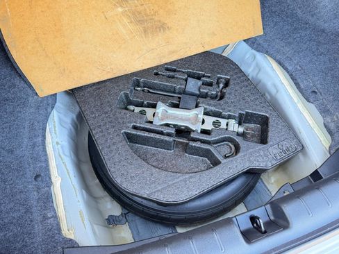 Used 2014 Honda Accord Sport image 35