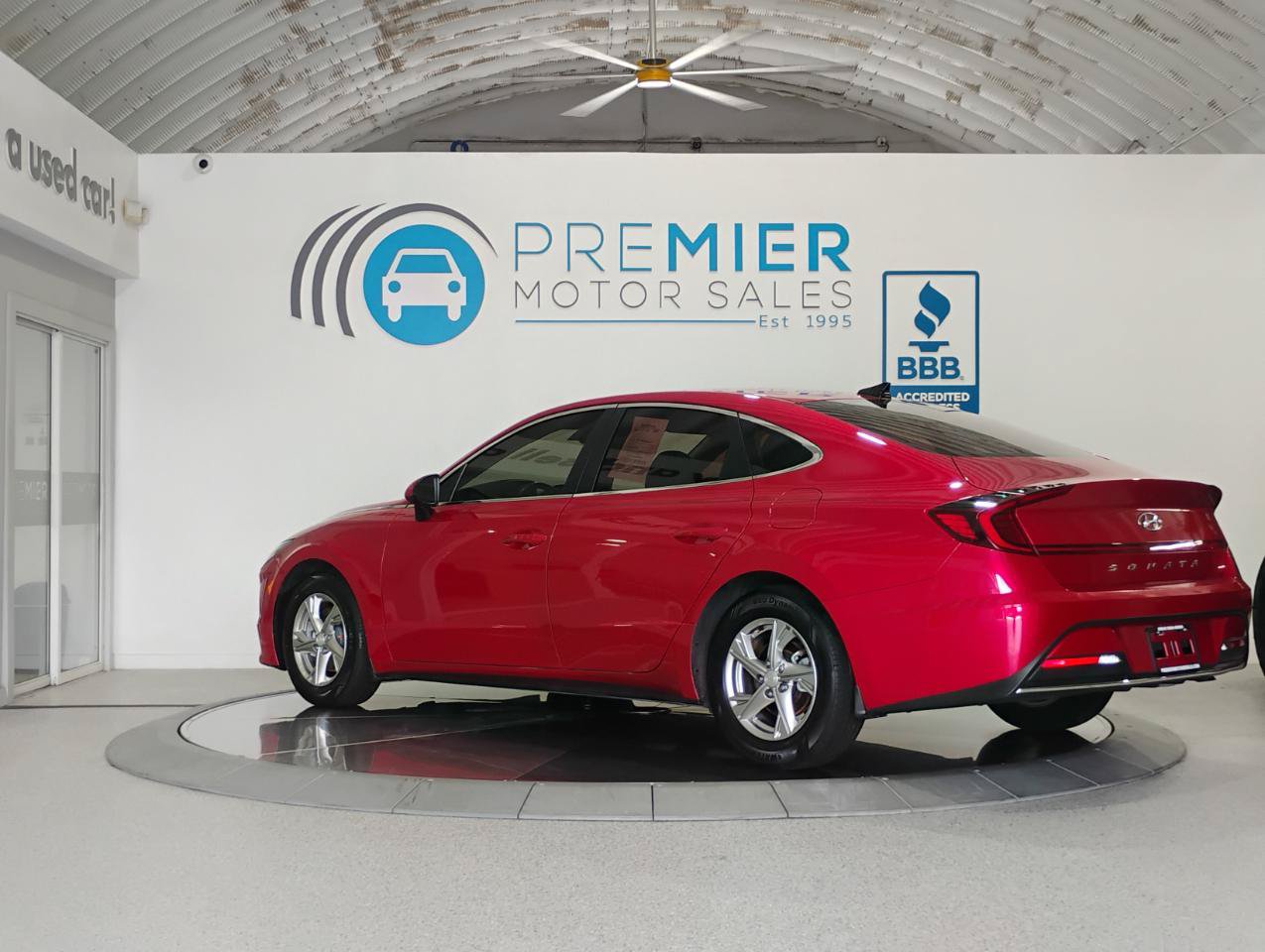 Used 2021 Hyundai Sonata SE FWD image 3