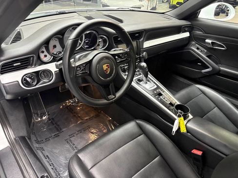 Used 2014 Porsche 911 Carrera image 22