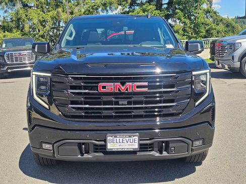 Used 2026 GMC Sierra 1500 Elevation w/ Elevation Premium Package AWD/4WD image 8